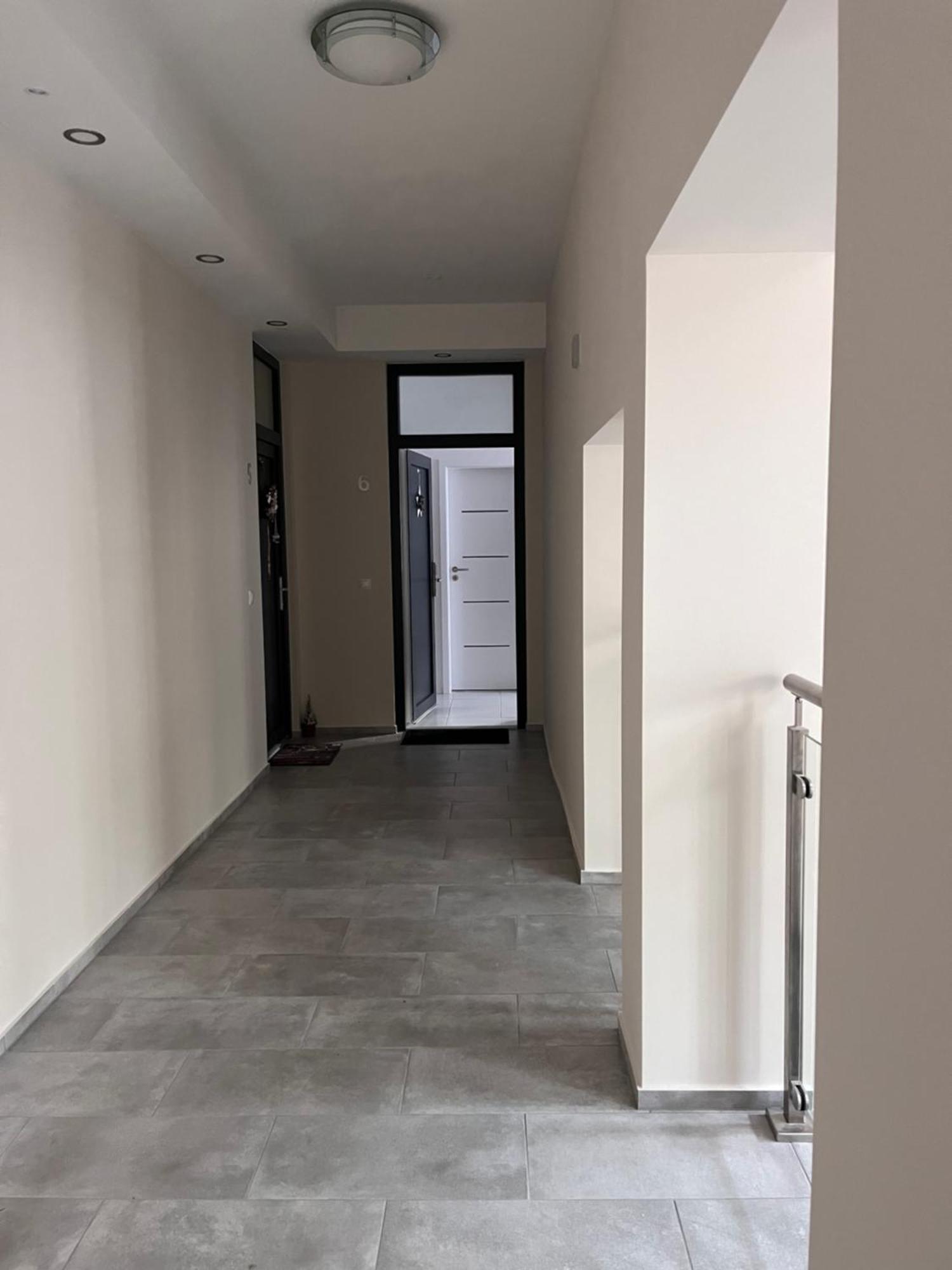 One Step Apartman - City Center Szombathely Eksteriør billede