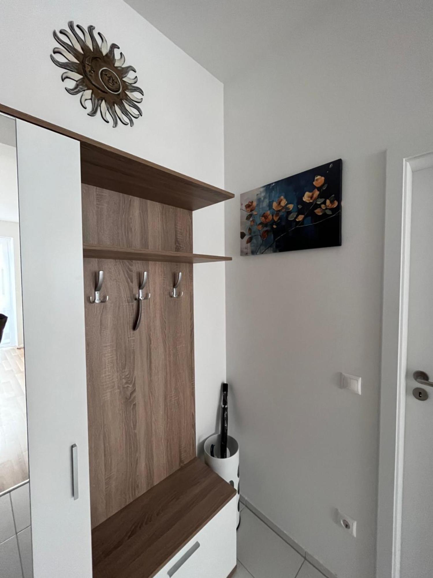 One Step Apartman - City Center Szombathely Eksteriør billede